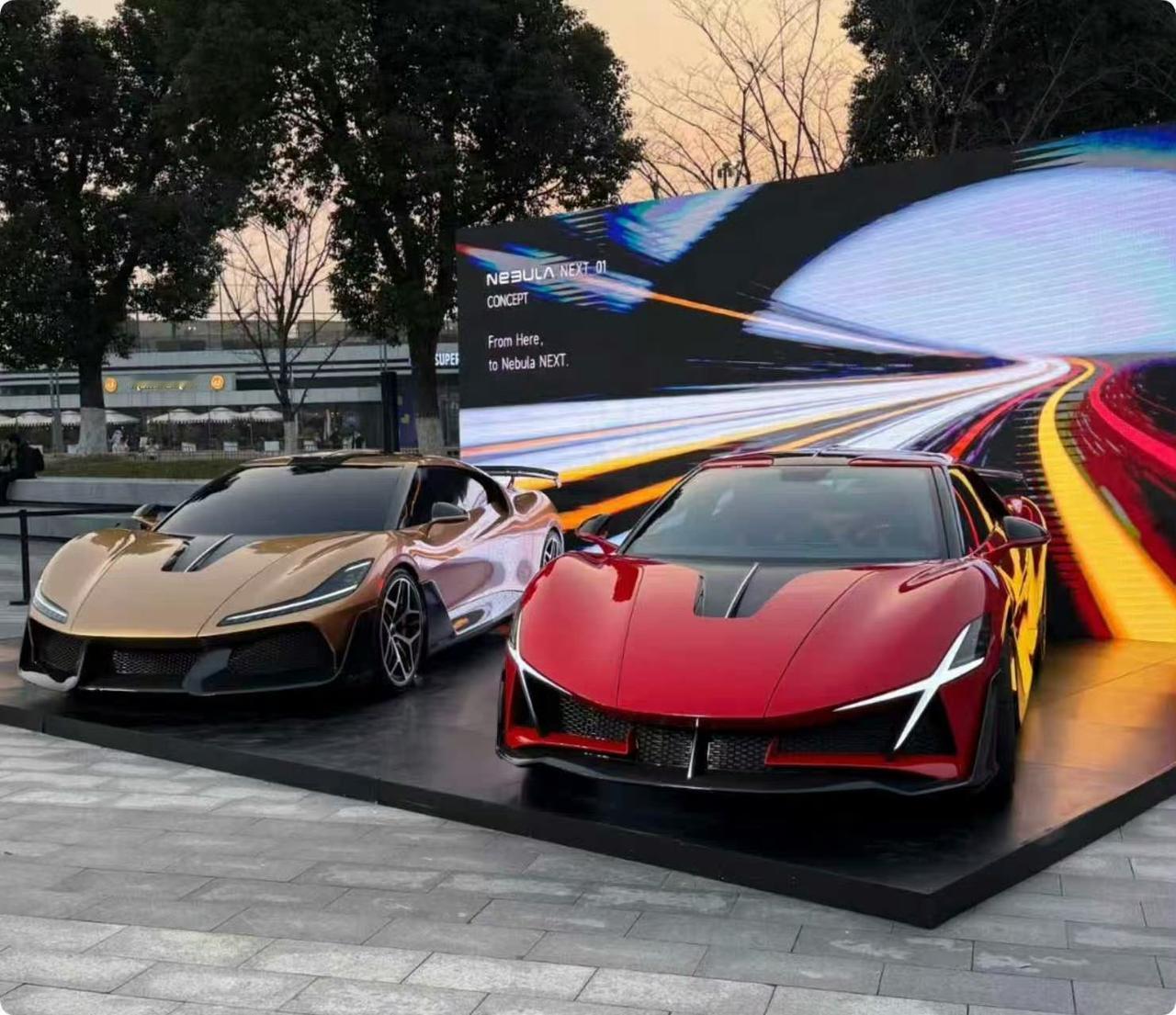 俞浩最近是话题度拉满，今天追觅俞浩称特斯拉会被打到退出。一个扫地机器人企业跨界造