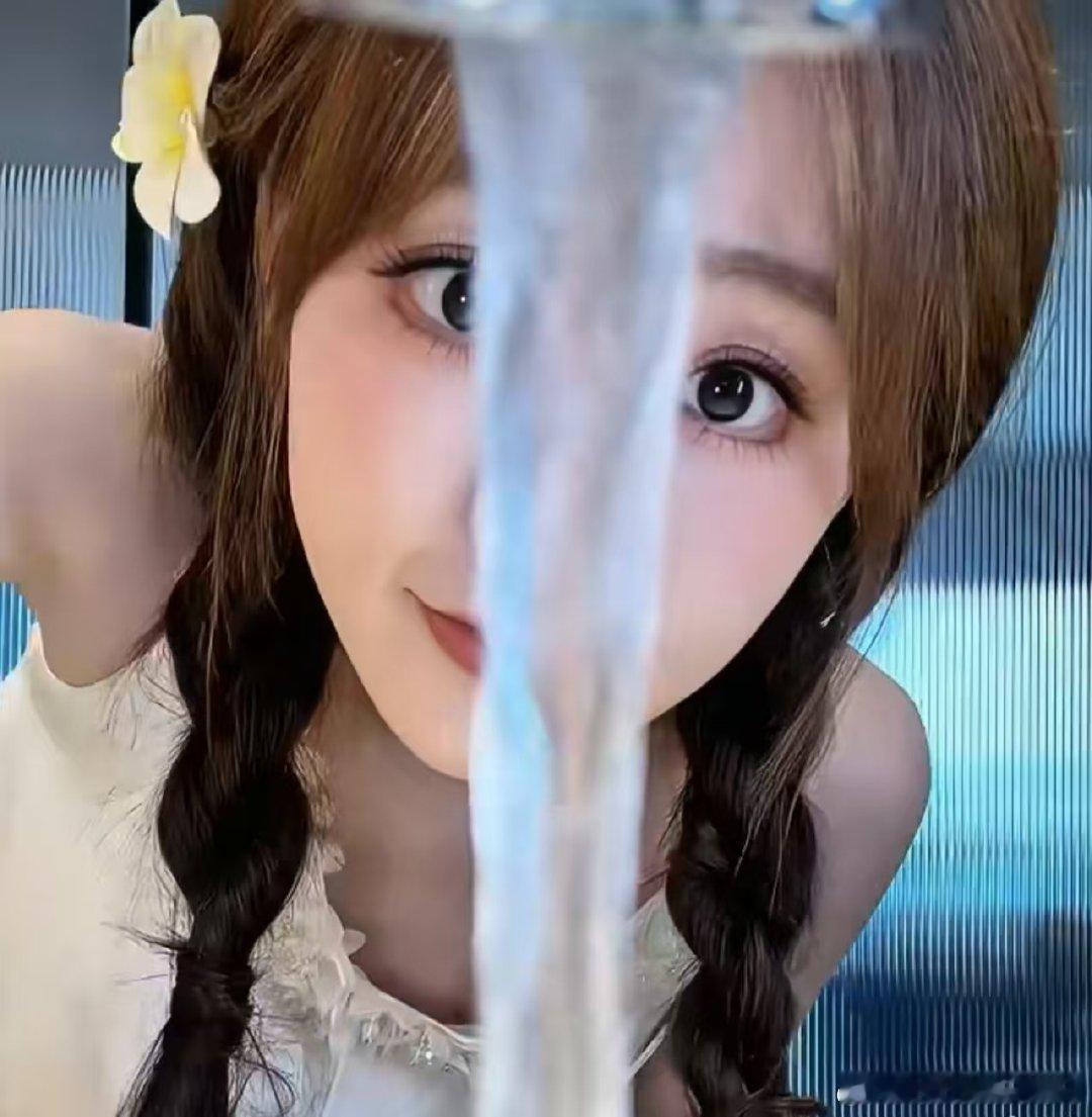 祝绪丹水龙头变装祝绪丹拍了水龙头变装祝绪丹 一问三不知哇塞，祝绪丹拍的水龙头变装