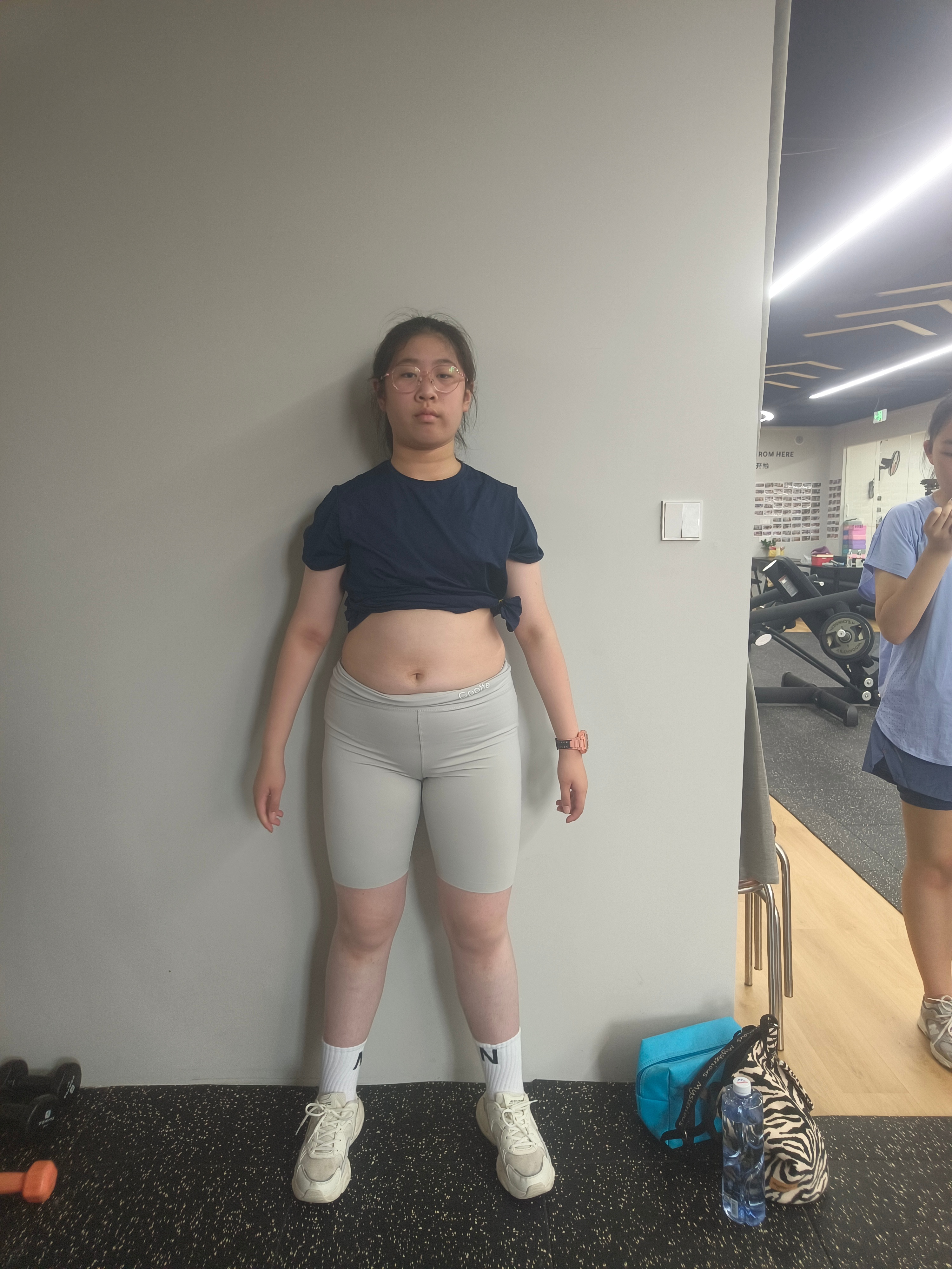 武汉减肥 武汉崔壮减肥班柒月暑期班潘欣语12岁美少女，身高170，一个月体重14