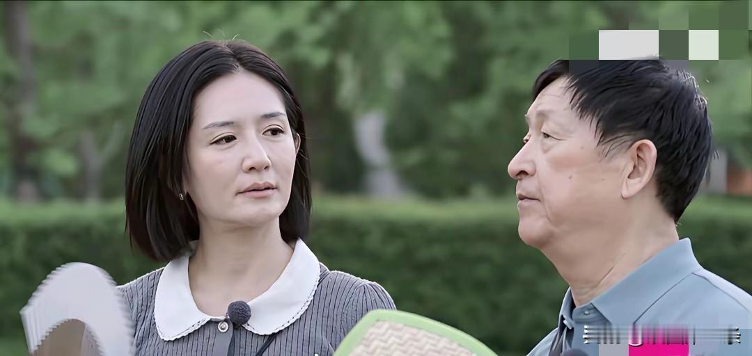 这是谢娜的真实颜值吗？立刻查了下她确切年龄，也才44岁啊，明星那么有钱，肯定用的