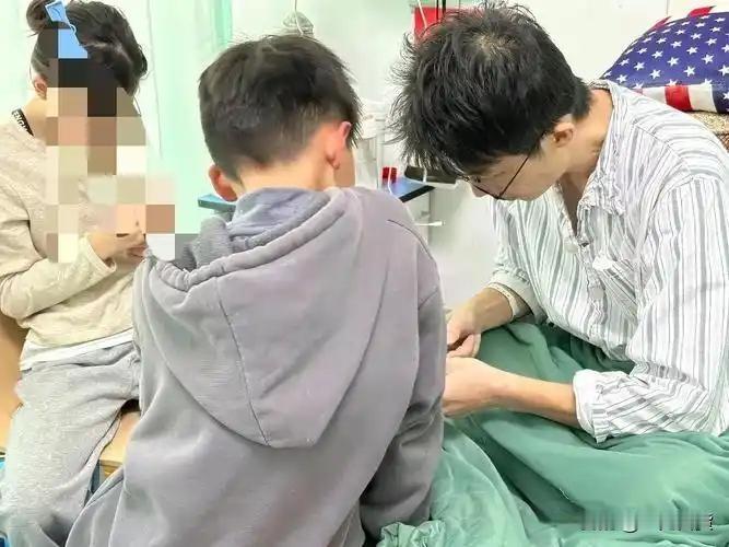 河北一位父亲在生命最后时刻的举动
让无数人泪目 

38岁的他确诊肝脓肿后病情急