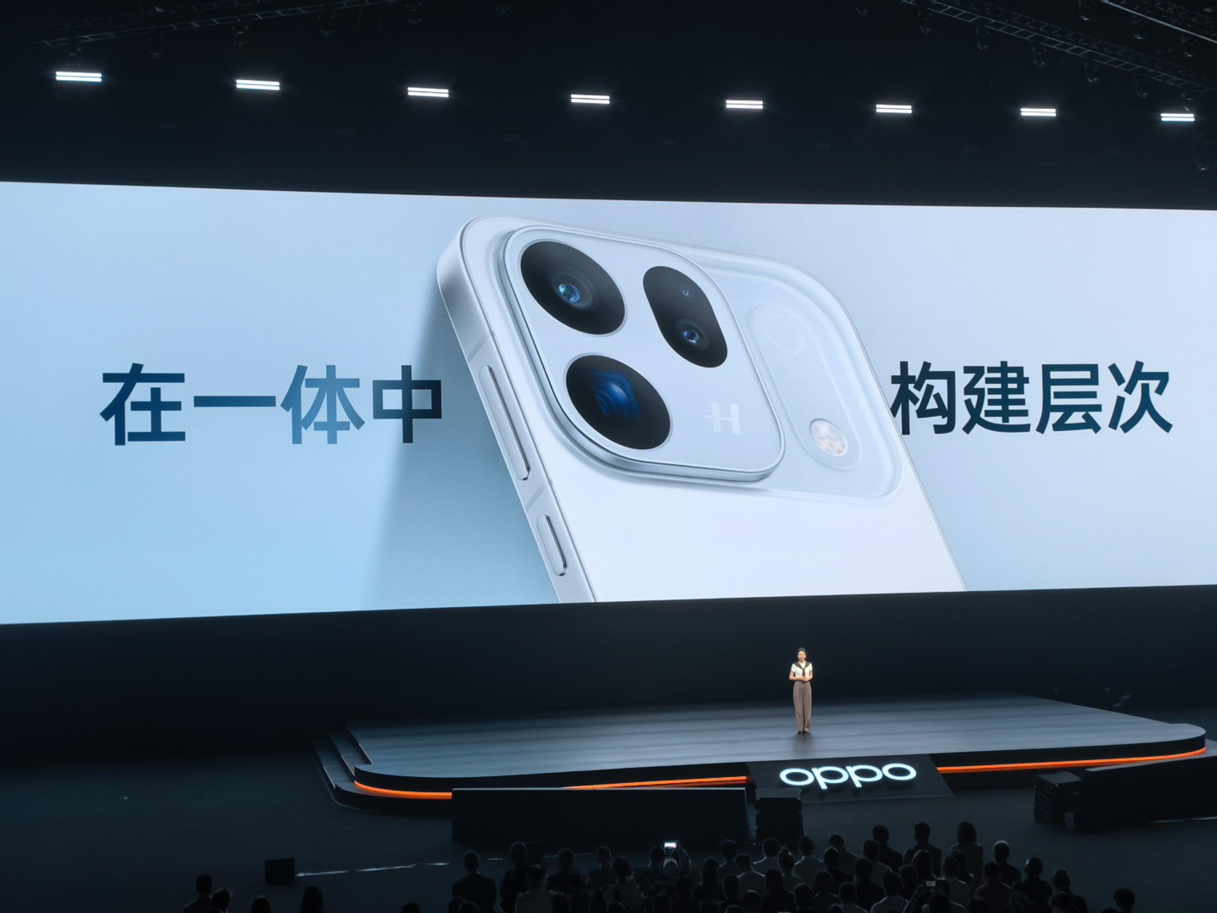 OPPO Find X10 标准版亮相，厚 8.35mm，重 216g，冰蓝、清