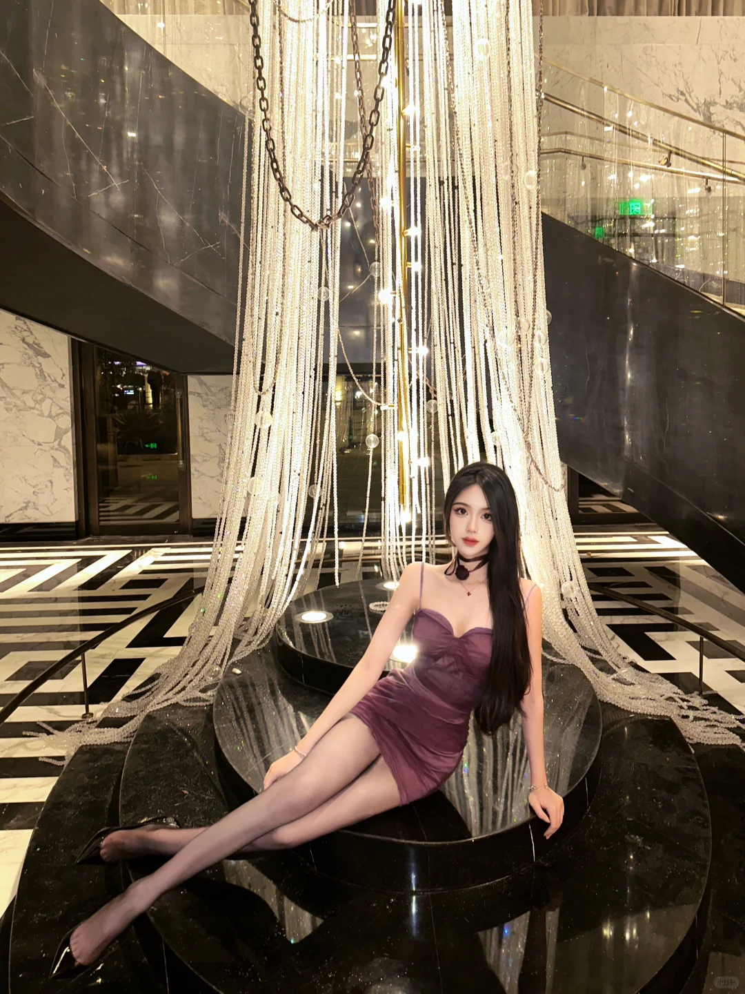 摸不到的月亮 当然看不腻咯