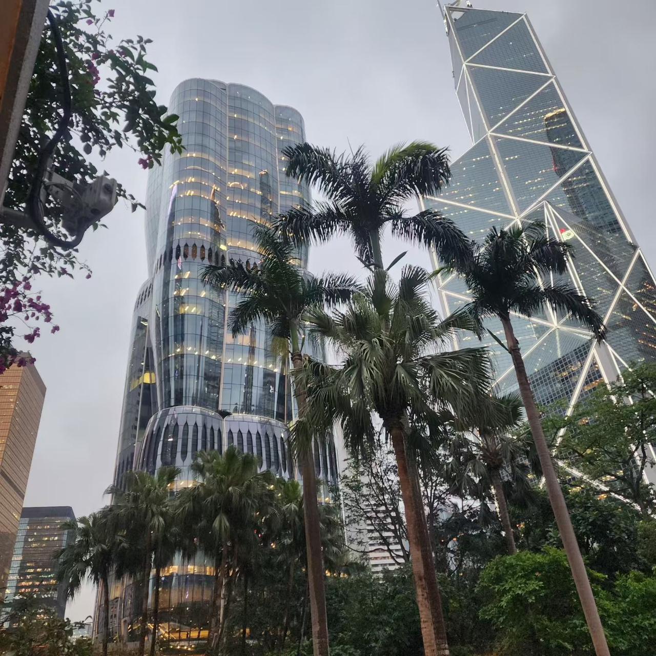 感谢公司高端业务部的邀请，有幸参加今晚的活动，位于中环新地标Henderson3