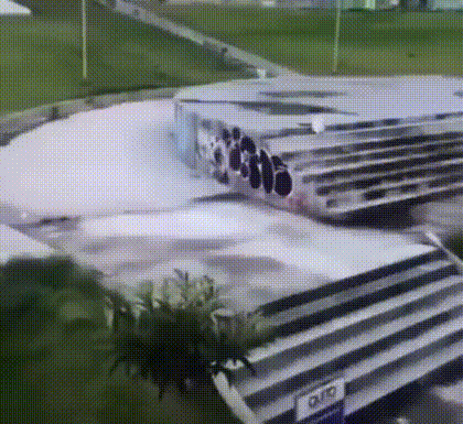 嘞个怕是有点痛哦