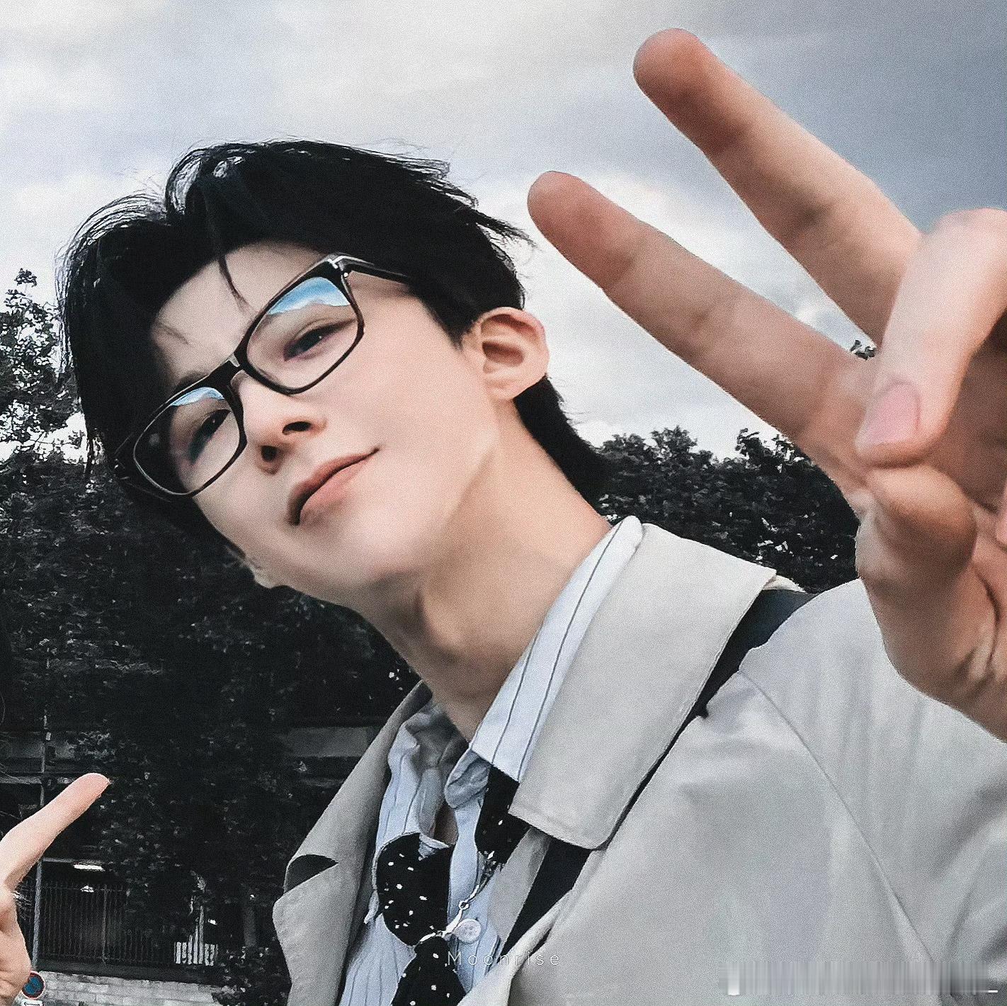 Ⓛ💛刘宇宁地球超新鲜 Ⓨ💛﻿刘宇宁肯德基品牌代言人 Ⓝ💛摩登兄弟  ²⁰²