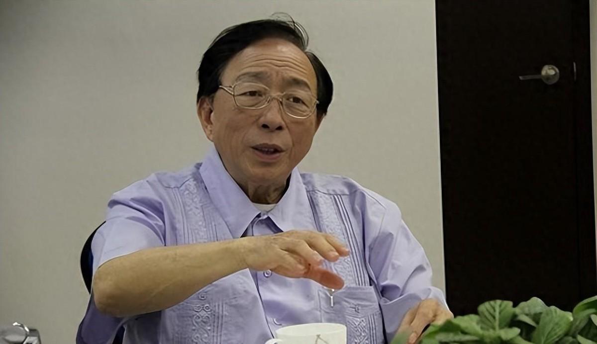 他是马英九的恩师，不仅在纽约大学亲手带出了这位“法学高材生”，甚至在马英九大婚时