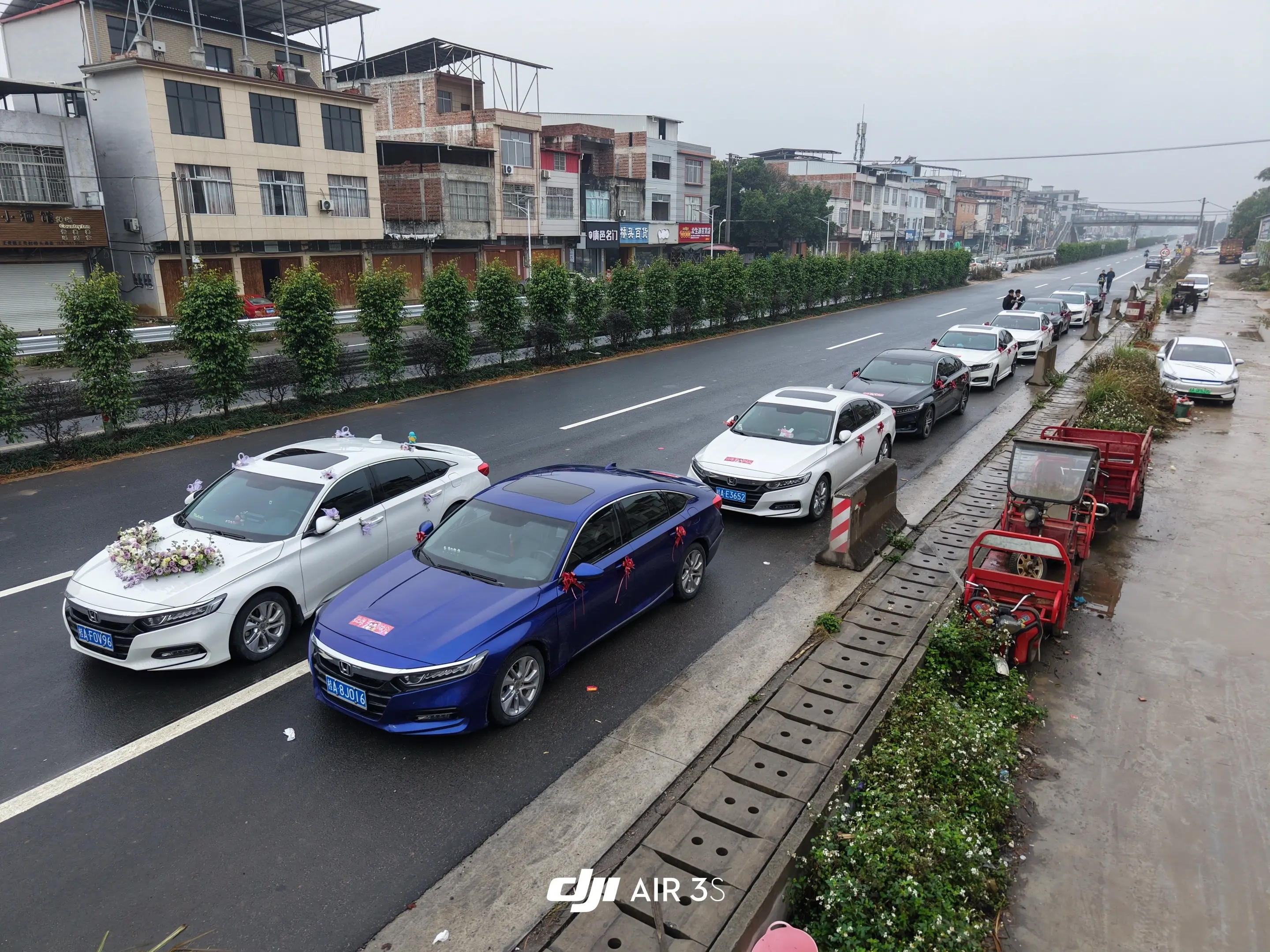 可惜你不坐雅阁 不然我也可以送你回家