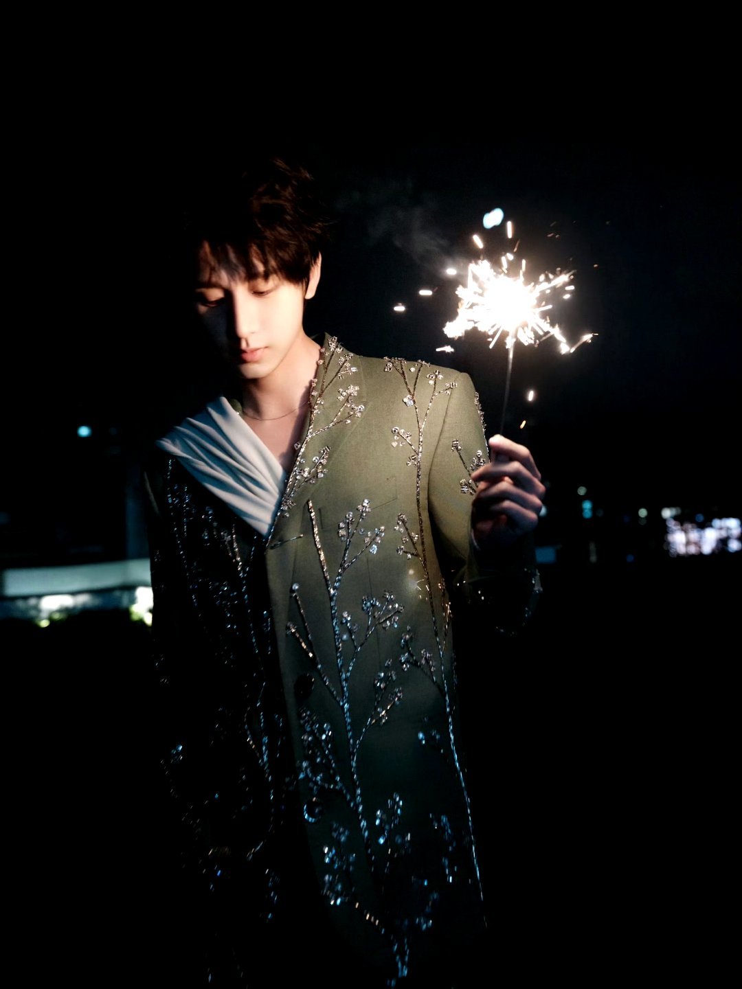 成毅长安二十四计cy成毅谢淮安我平生所遇甚多，遇到倾盆大雨草树欲坠，遇到温柔黄昏