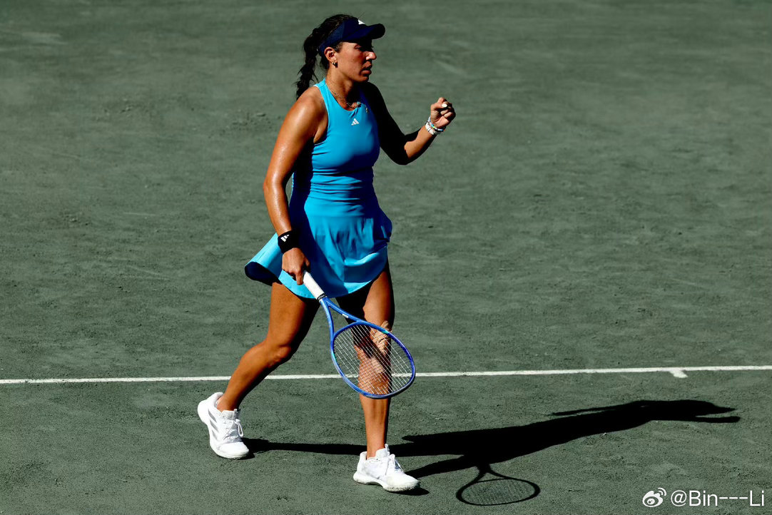 佩古拉成功卫冕🏆WTA500查尔斯顿站决赛，头号种子佩古拉以两个6-2 横扫大