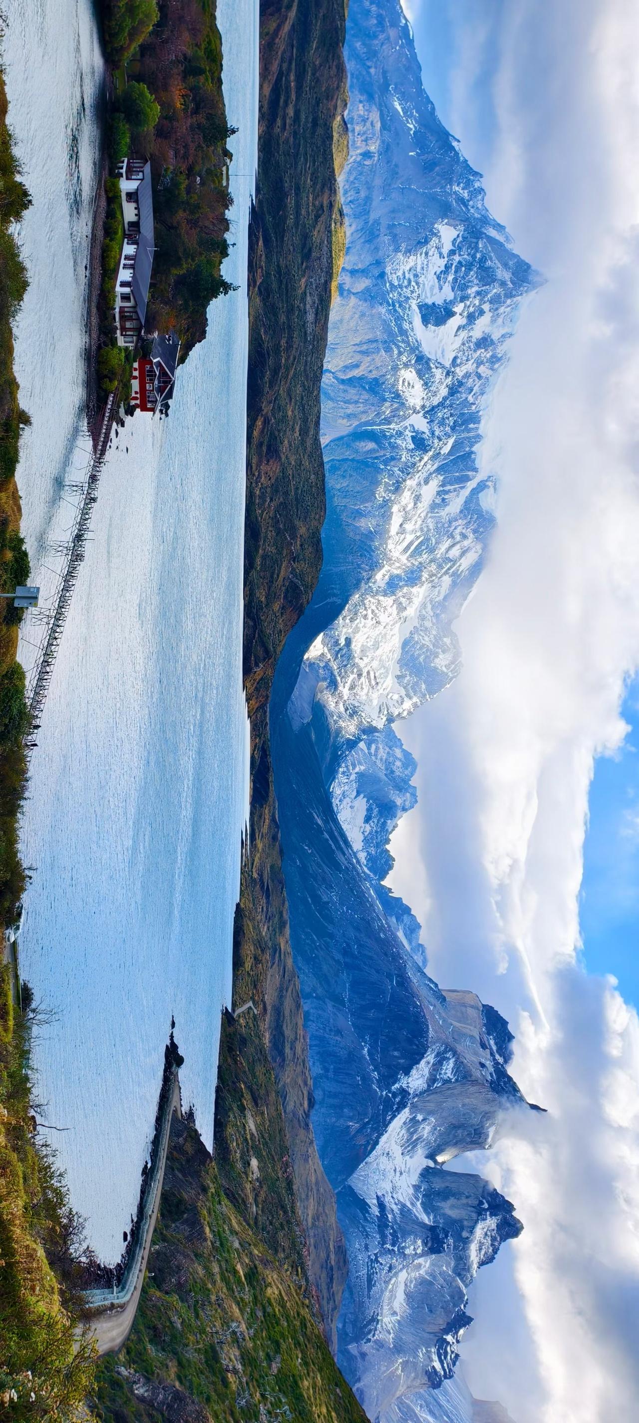 ​360º美景让我们在狂风下呆了半个小时，仍不愿离去，幸运地还有彩虹🌈相伴，今