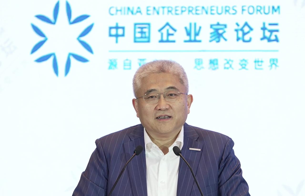 段建军与沃尔沃的缘分：一场跨越三十年的回归

9月5日，在2026年亚布力论坛夏
