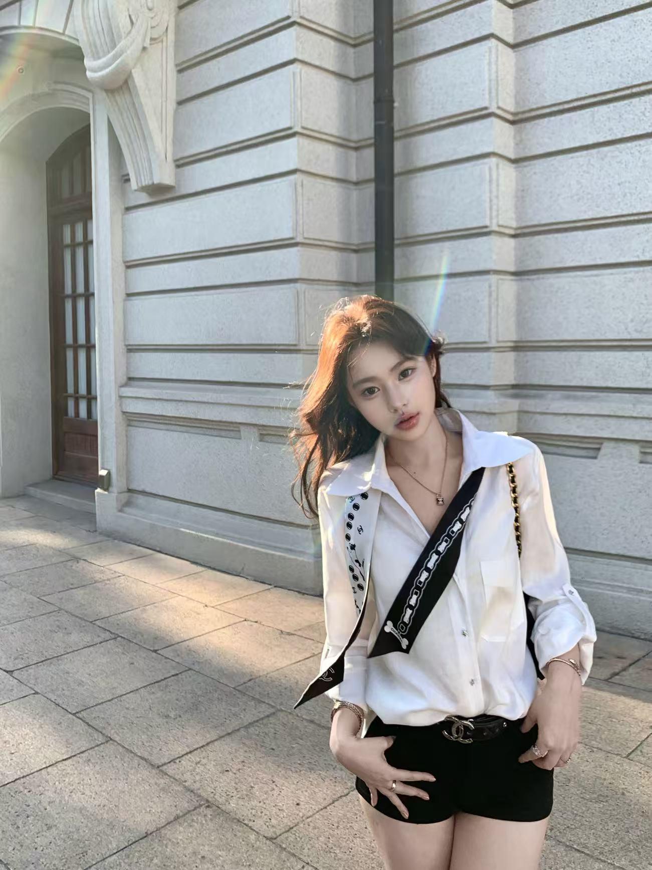 我盯着你的脸想还能见几面