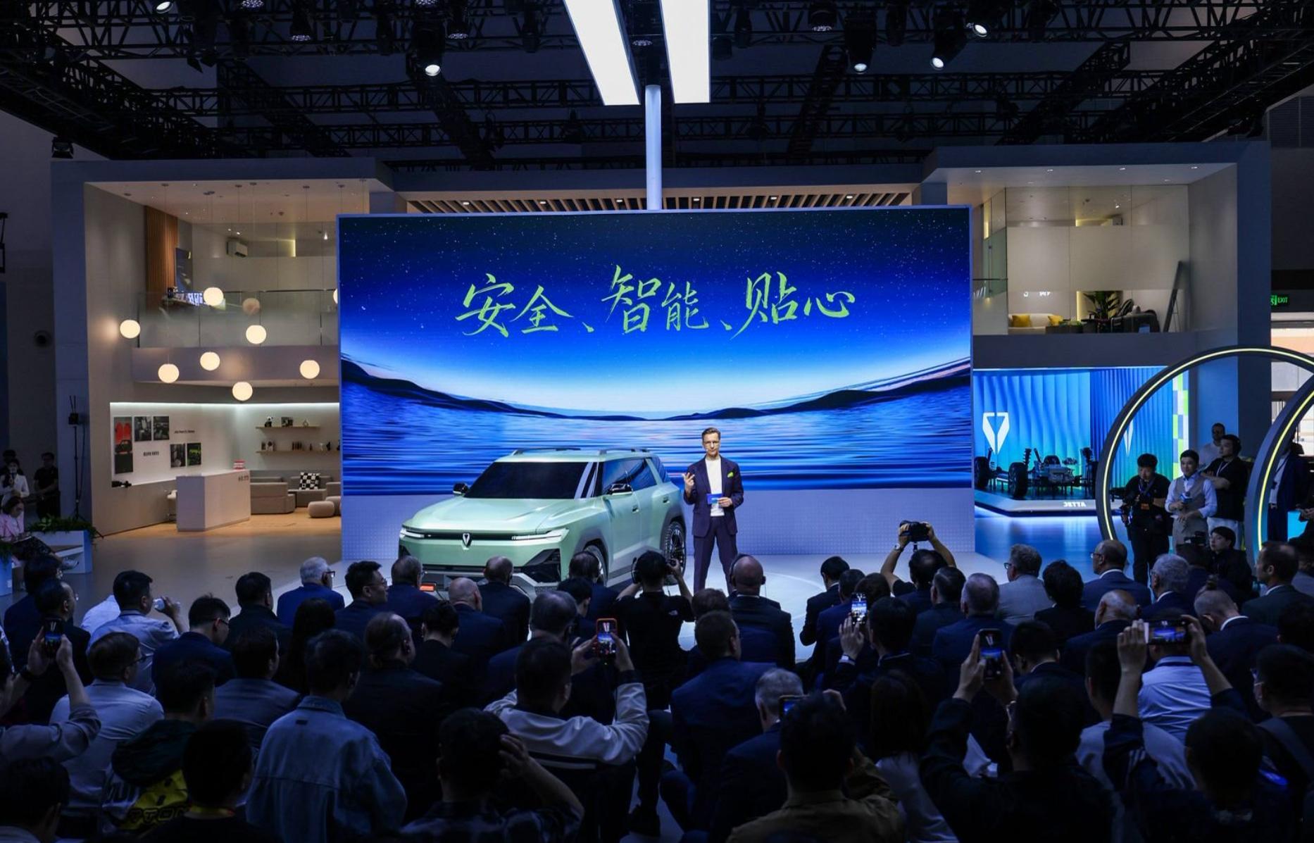 捷达“来电”了：这个35年的国民品牌可以顺利转身吗？在捷达品牌的发布会上，捷达开