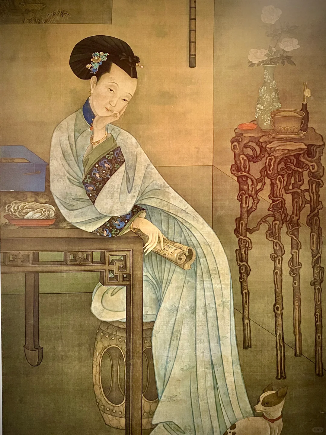 从古画中学｜女子人像摆拍的经典造型
