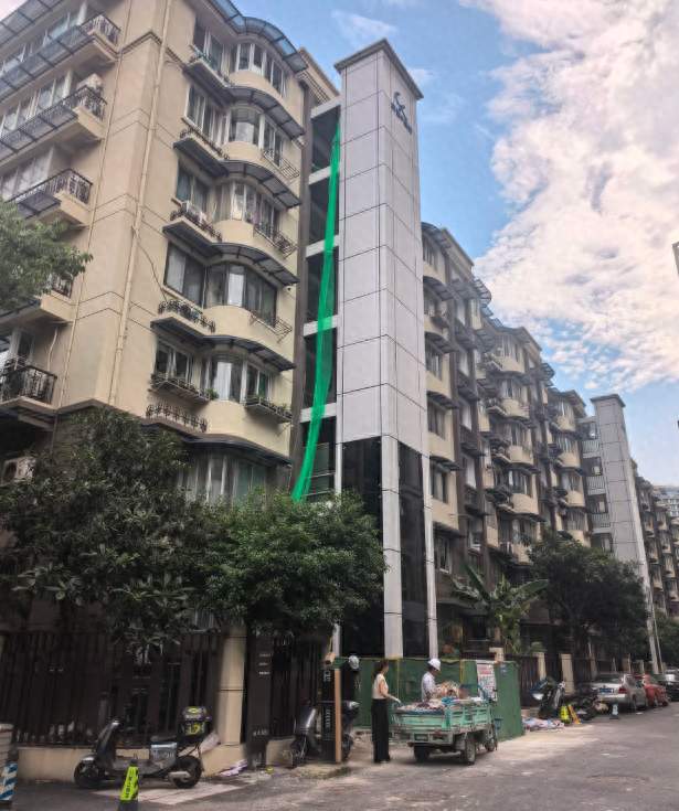 第一批加装电梯的业主为啥后悔了？5个现实因素，一个比一个扎心