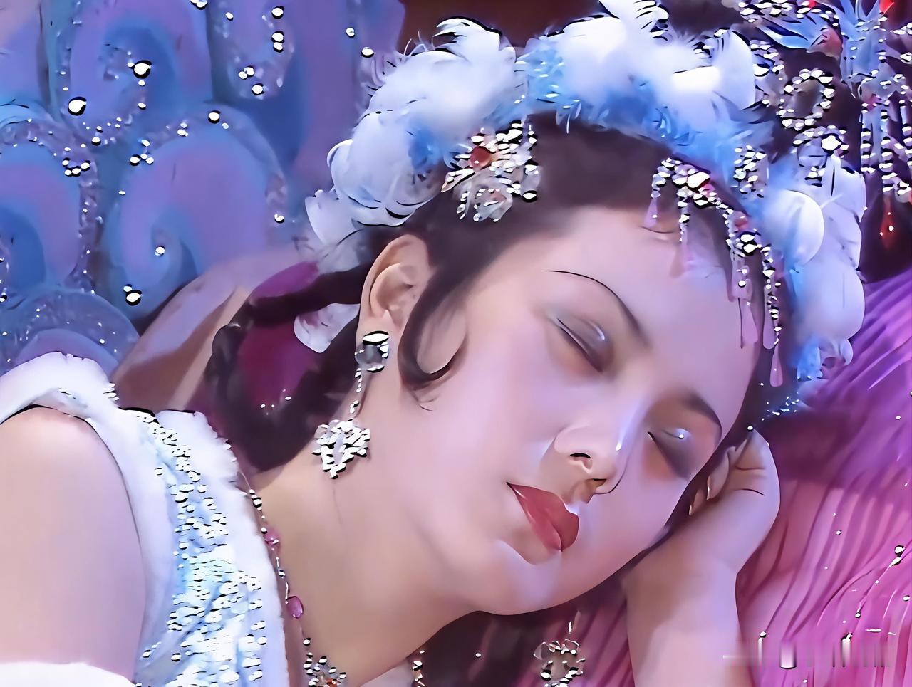 玉面公主，又称为玉面狐狸，乃万岁狐王的爱女，居住在积雷山摩云洞，是一只修炼千年的