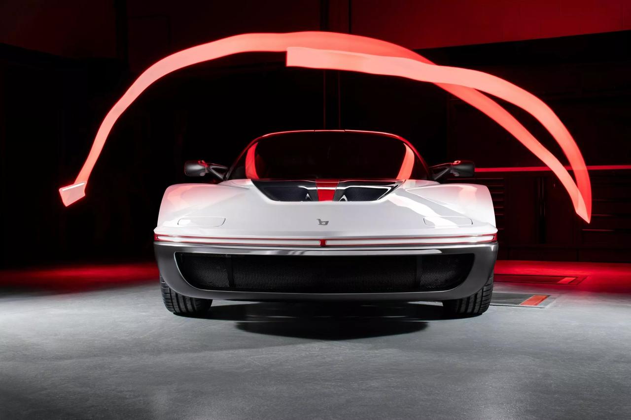 博通推出Runabout量产版～
意大利设计公司博通（Bertone）将于法国巴