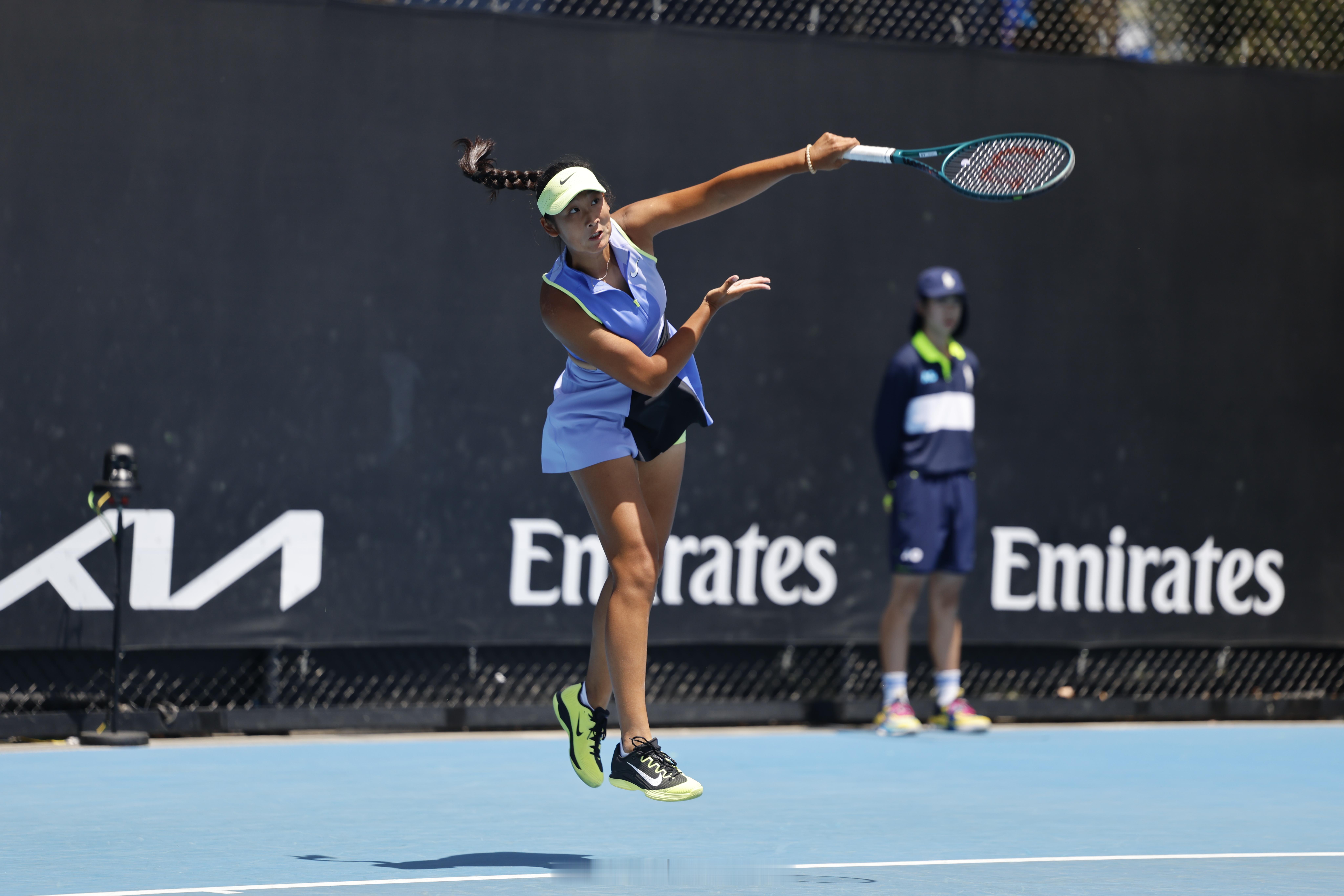 澳网2026 中国小花时隔6年再进青少年女单八强🔥值得一提的是，上一次打进青少