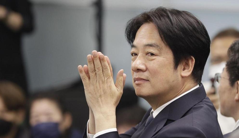 吴钊燮透露赖清德就职典礼安排，8国正副元首亲临，身份基本锁定。
 
随着时间进入