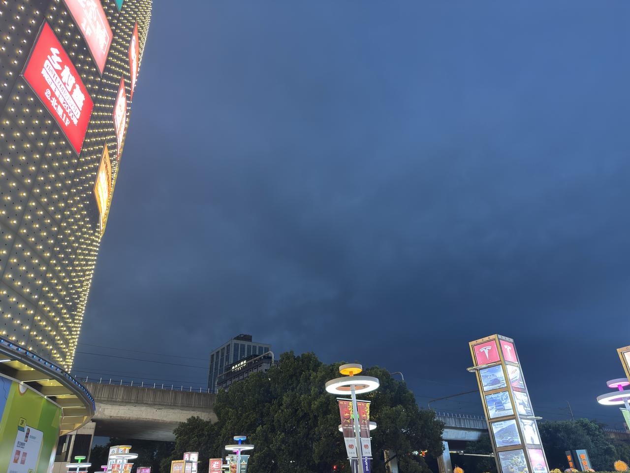 都市天际线 孤独夜市 夜市治愈系