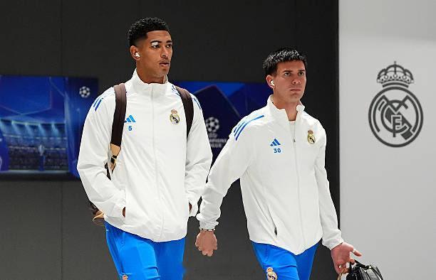 马斯坦托诺皇马1-2曼城 马斯坦托诺和贝林厄姆，继续0上场。 马斯坦图诺已经连续