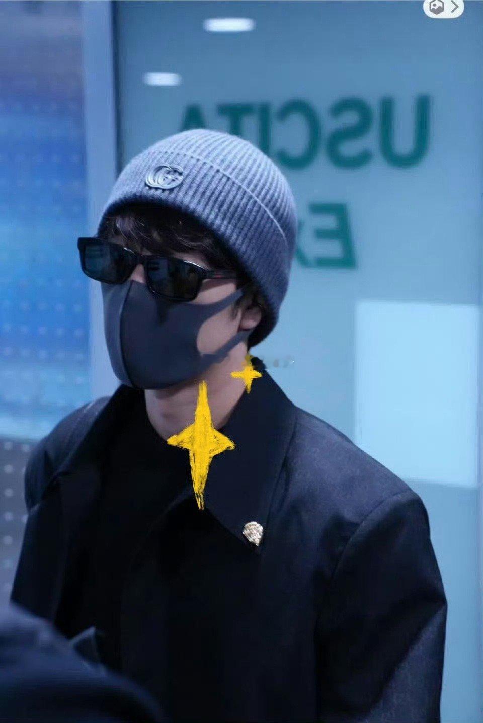 肖战米兰到达，带冷帽也好帅，期待巨星再次闪耀米兰时装周 