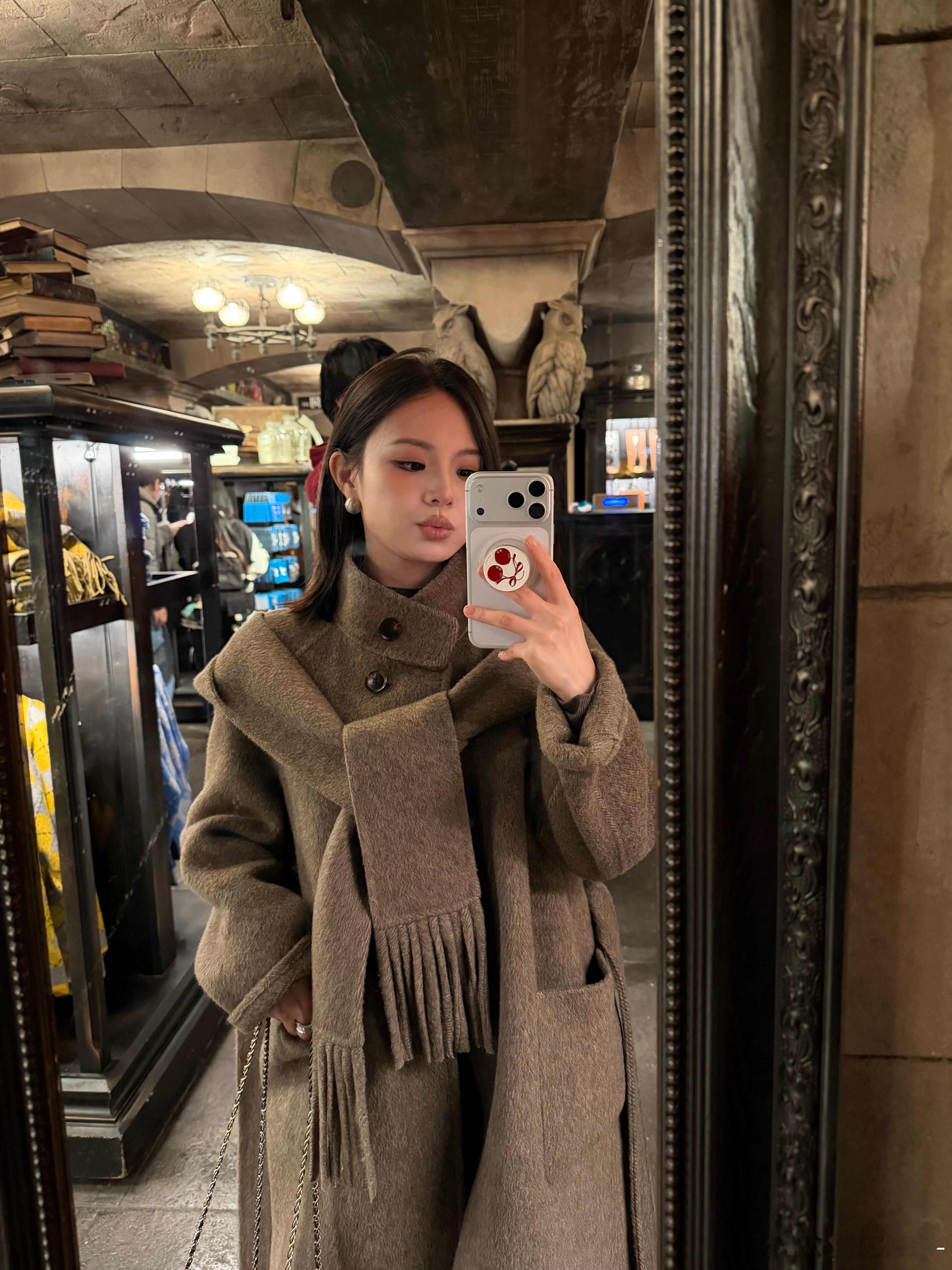 在北京环球影城玩了三天，所有项目演出全都体验了！太爽了！出乎意料的是霸天虎过山车