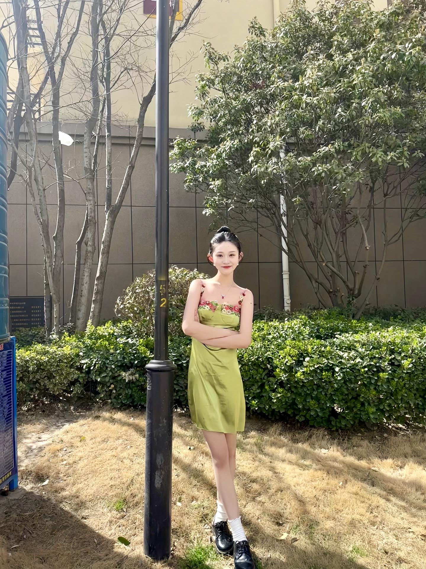 傻瓜 喜欢你才会对你笑啊