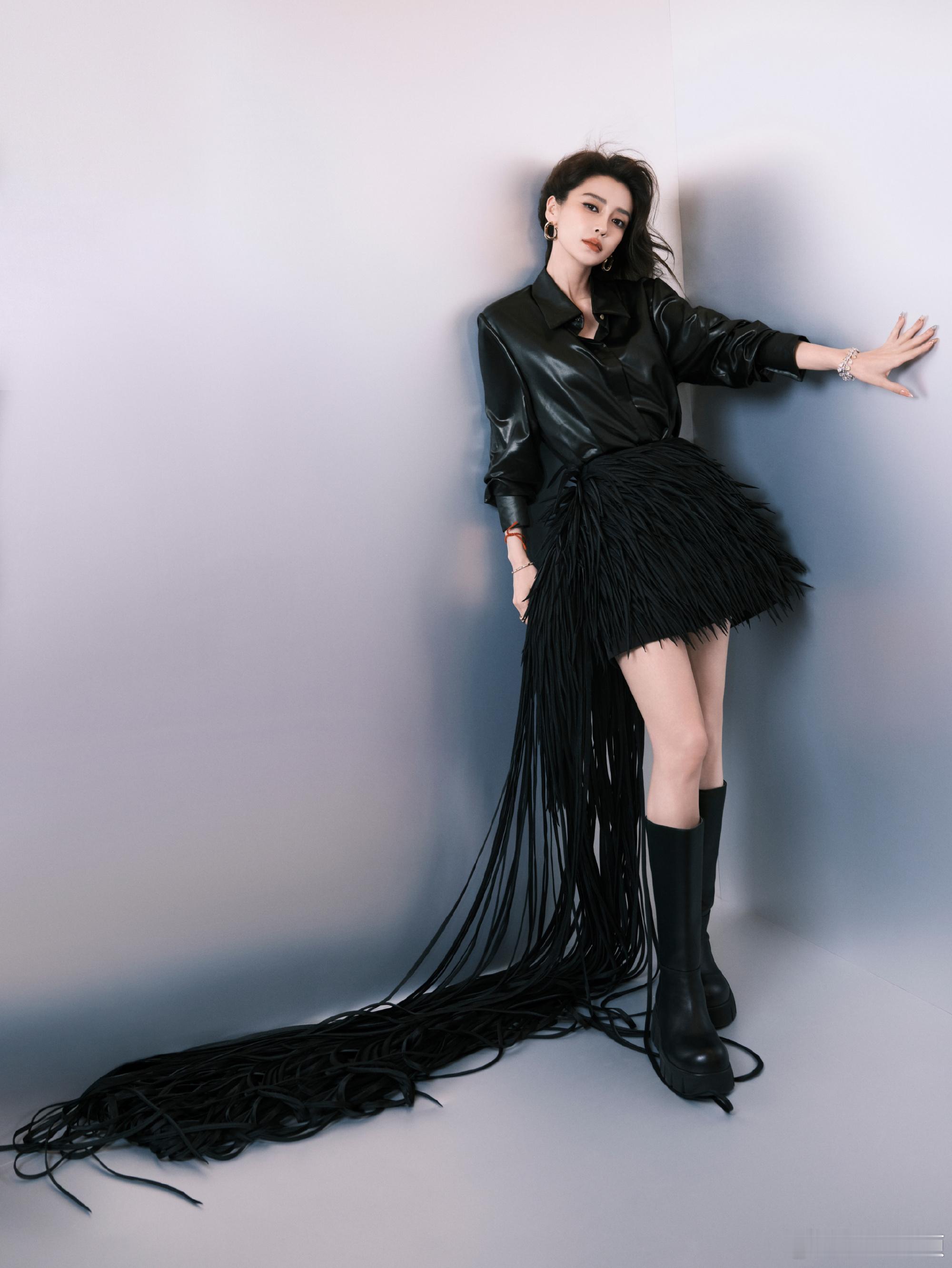 angelababy  angelababy君绮罗 Loving you is 