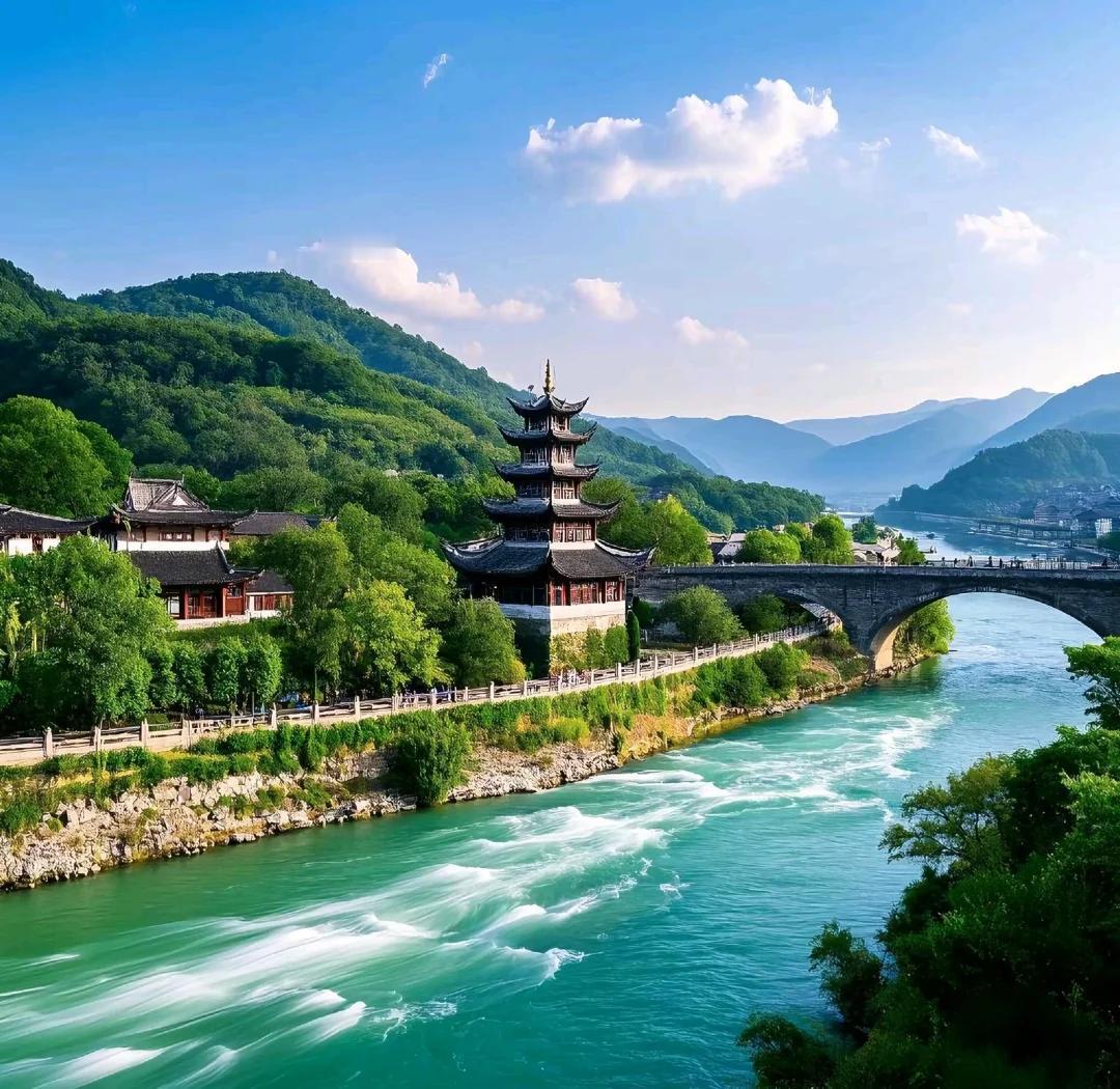 先秦大功臣商鞅为何惨死?这是一个非常深刻的问题，它触及了权力、改革与人性的核心。