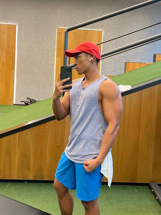 看看坚持运动第13年头｜拥有了50+运动短裤