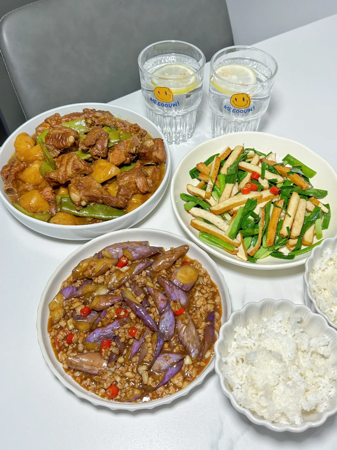 ✅晚餐分享｜排骨土豆炖豆角➕肉末茄子