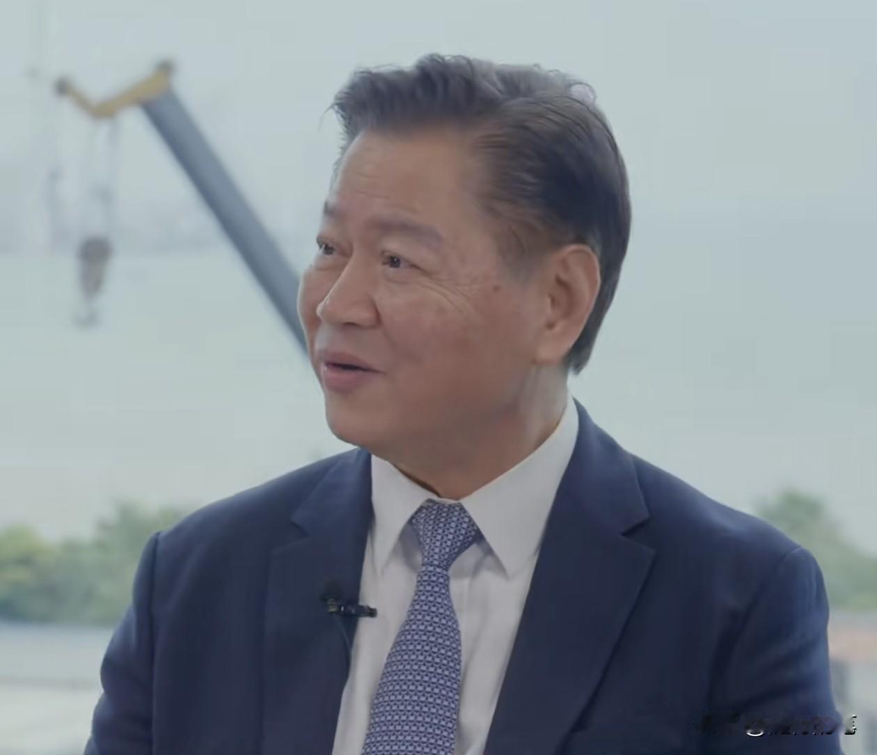 赖岳谦不说都没有人知道，原来赖岳谦爸爸是1947年就去台湾了，在当时来说算是很早