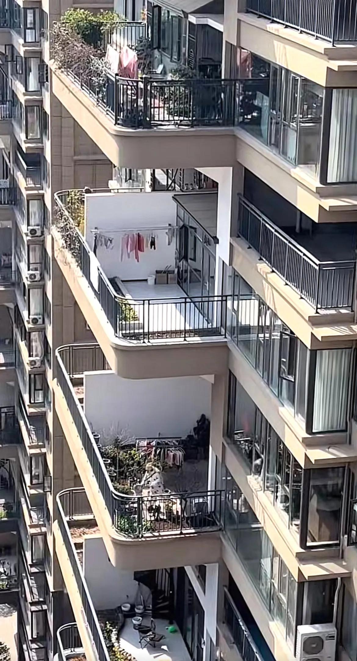 不得不说，这才是住宅楼该有的样子，建议大力推广。