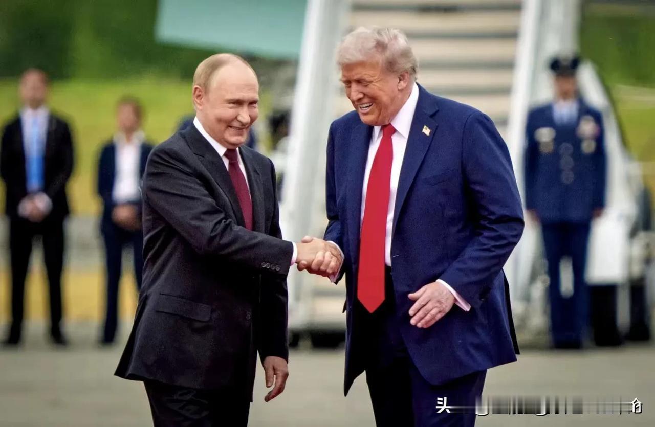 俄军中将血洒莫斯科，普京用全国火海复仇！特朗普和平梦碎，战争死局何解？

莫斯科