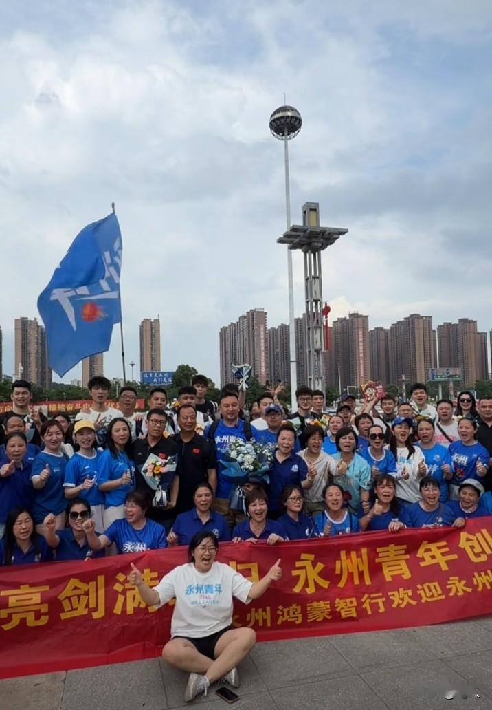 名师出高徒袁野湘BA永州主场80：75拿下湘西进8强啦，从落后十多分，追追追，逆