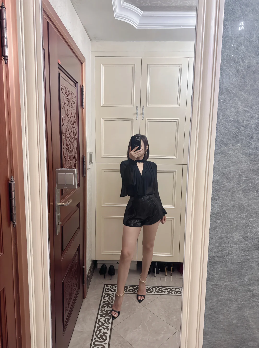 穿搭分享！👩‍🦰💄👠
