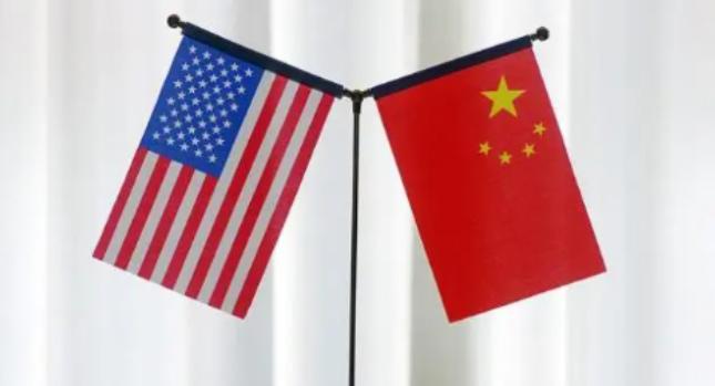 中美开始平起平坐，世界终于实现了再次平衡，全球将迎来新一轮“和平红利”。2025
