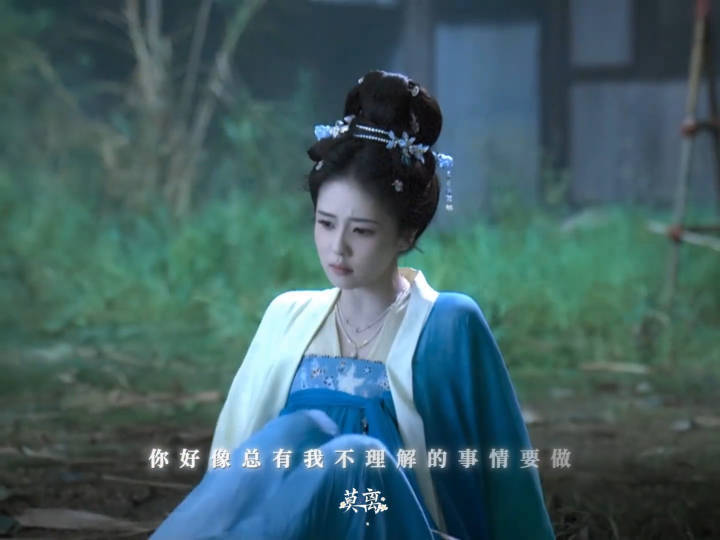 这确定不是悬疑剧吗女主一看就不是个【正常人】吧可是下一秒她又一副毫不知情的样子不
