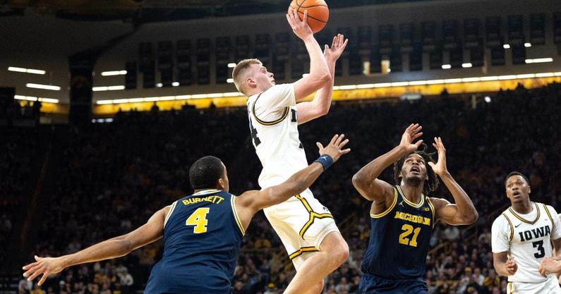 全美第3号种子密歇根大学以71比68战胜了主场作战的爱荷华大学。本场比赛后，密歇