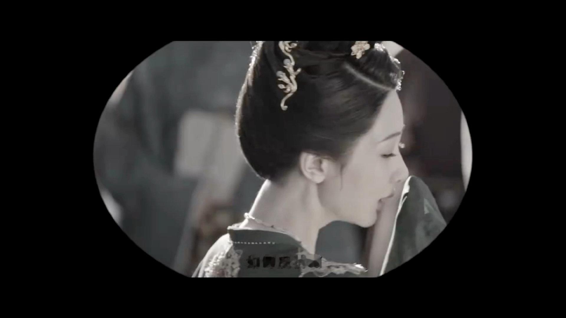 不得不说杨紫的演技真是太绝了，尤其是她饰演的何惟芳，那段扮猪吃老虎的情节简直太带