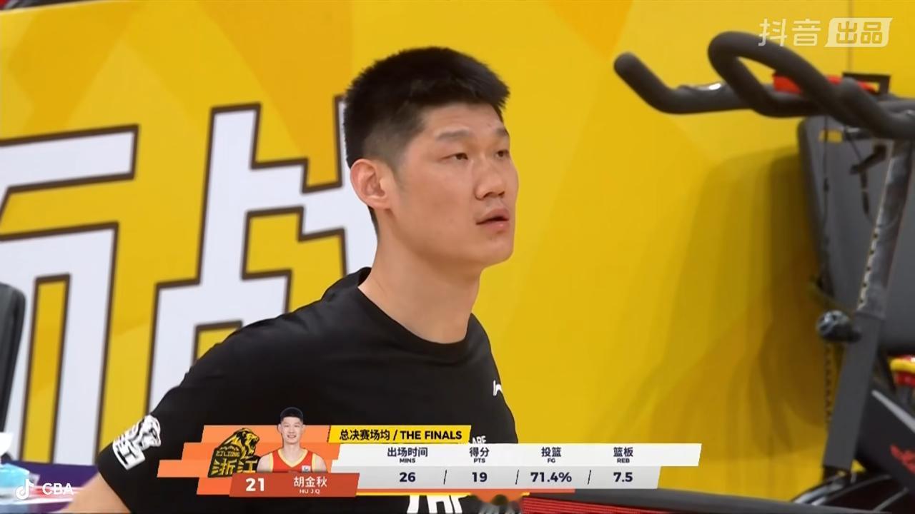 浙江广厦为什么会主场崩盘？
这跟山西汾酒俱乐部迪亚洛有很大的关系。
迪亚洛凭一己