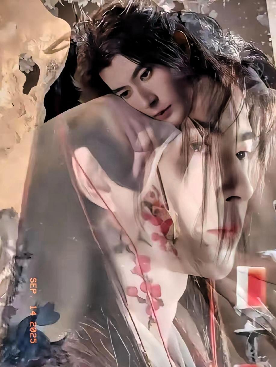 刷到道长说这事热度撑够一个月就有真相，底下满屏“希望是真的”的评论时，我盯着屏幕