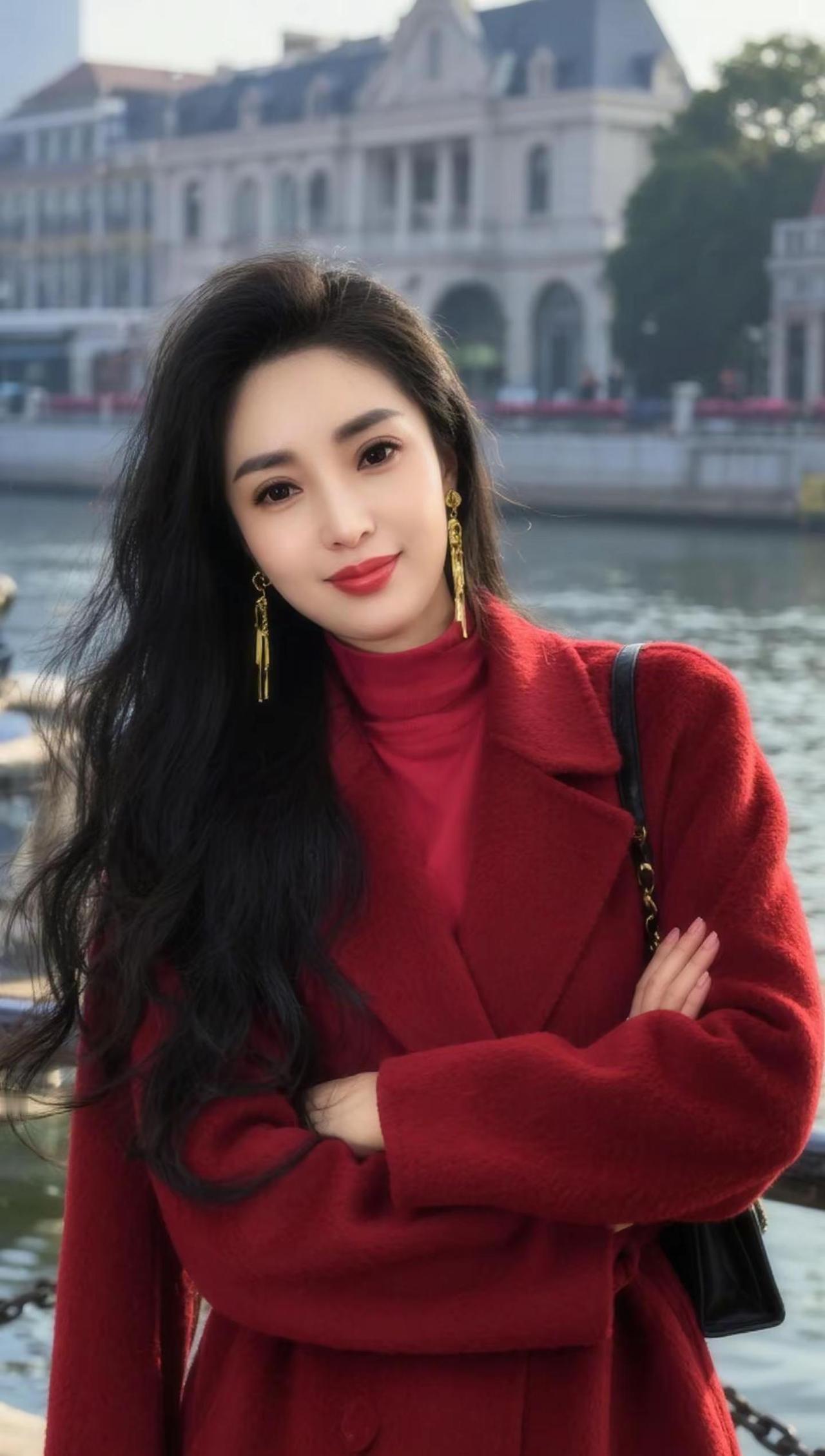 优雅女神气质穿搭 气质女人