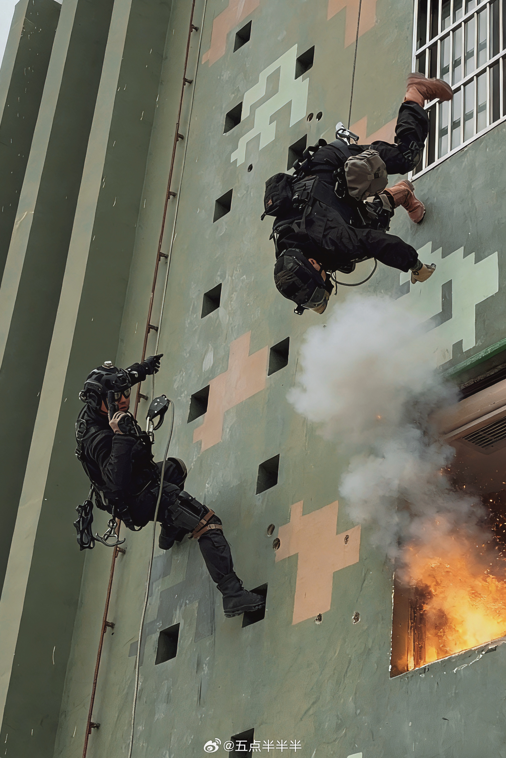 MPCR作战绳索可精准悬停、自主控位、静音隐蔽，兼顾高速下降效率并且更加安全稳定