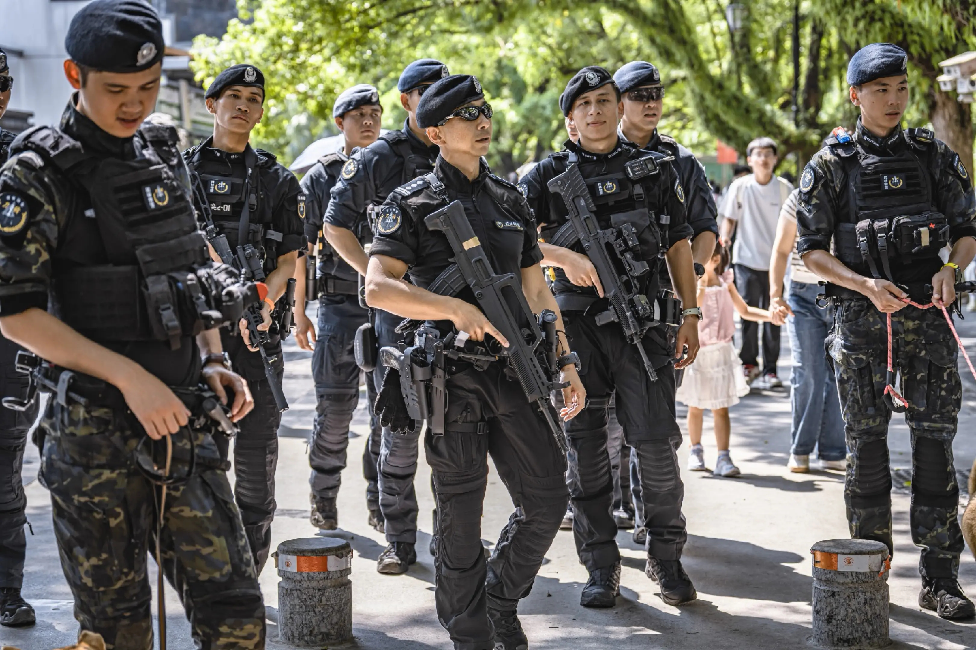 桂林特警国庆执勤 ​​​
