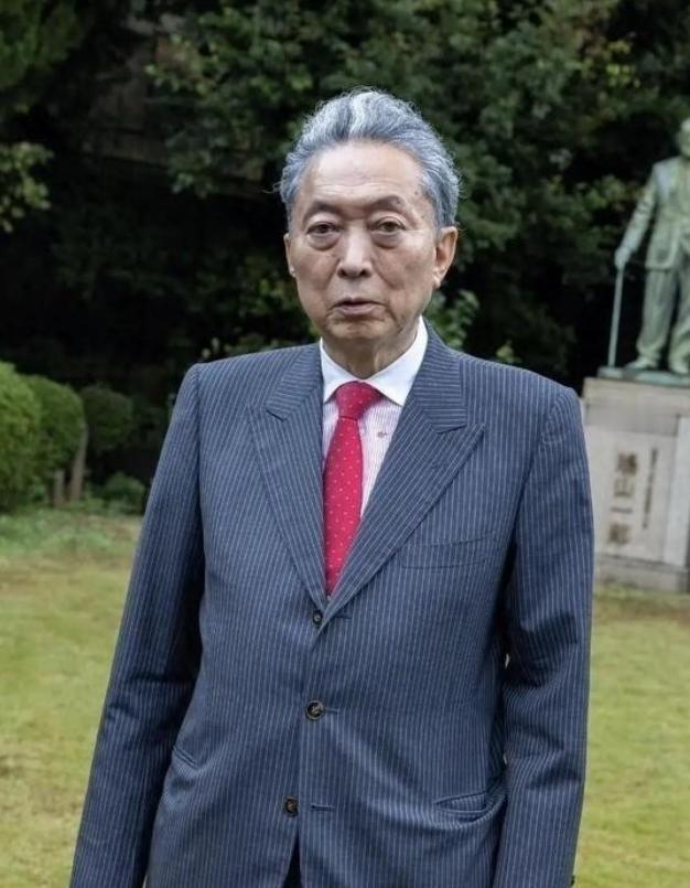 日本前首相曾提醒高市，当年中国免掉千亿赔款，是因给日本立了个死规定，这笔钱按当时