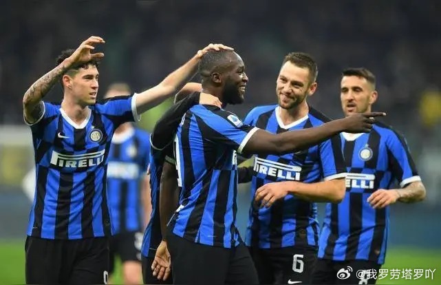 国际米兰  即将踏上冲击世界杯征程的国际米兰球员们，愿好运常伴！今日凌晨，欧洲区