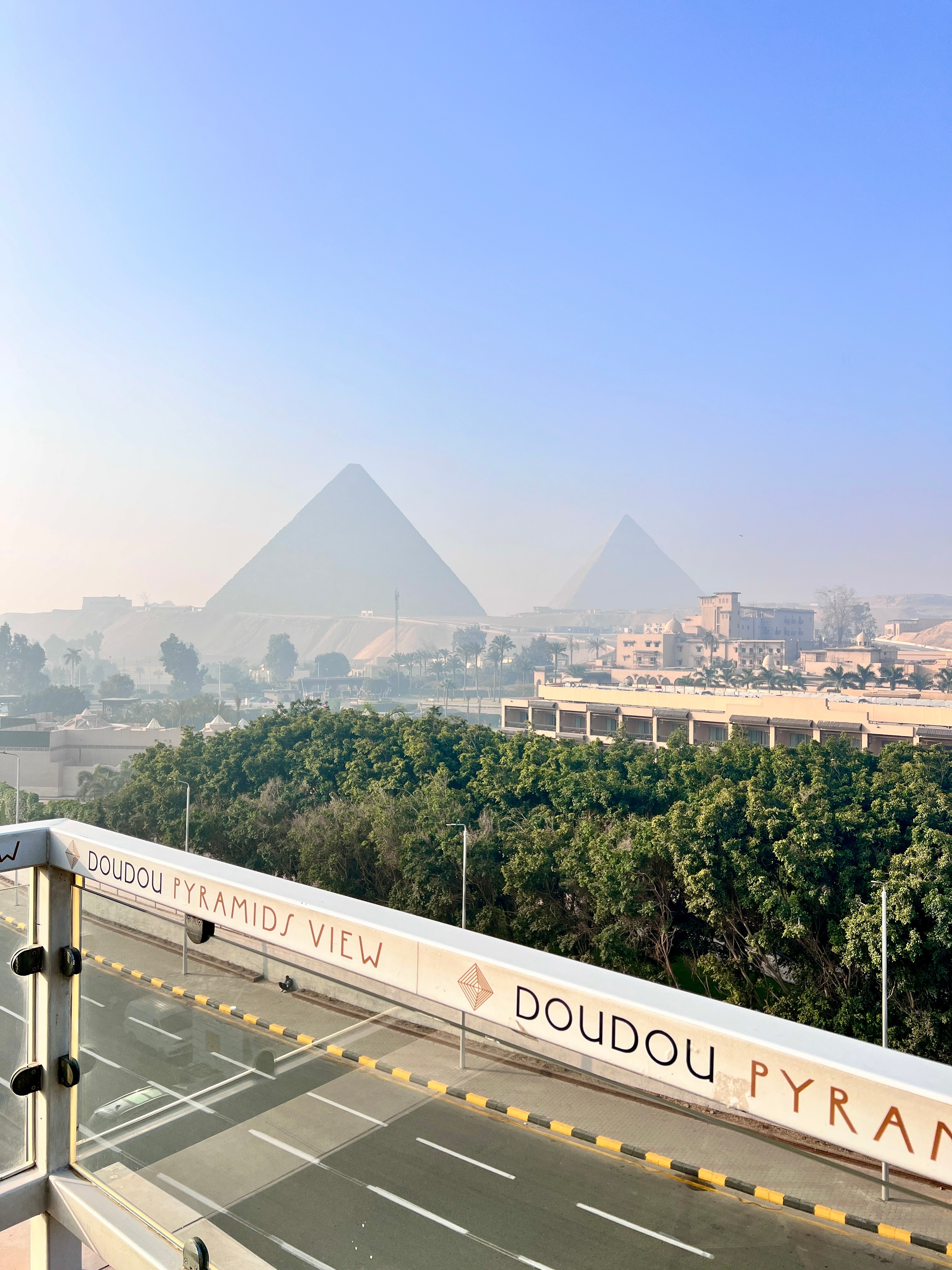 金字塔景酒店之我和法老是邻居法老日常分享 埃及·giza金字塔区